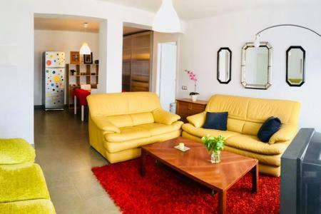 La Casa De Anton Apartment Tineo Bagian luar foto
